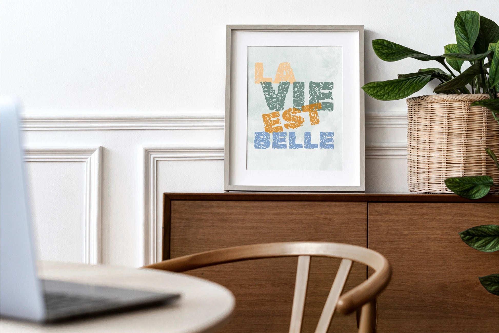 Affiche "La Vie Est Belle" Place des Images