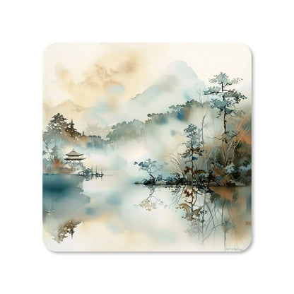 Dessous de verre carré en MDF -  Paysage japonais en aquarelle repréentant une pagode au bord d'un lac, dans la brume.