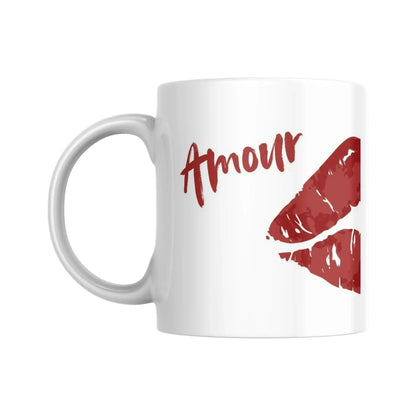 Mug blanc céramique 325ml orné d'une illustration de lèvres rouges façon pop art. Vue gauche
