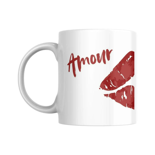 Mug blanc céramique 325ml orné d'une illustration de lèvres rouges façon pop art. Vue gauche