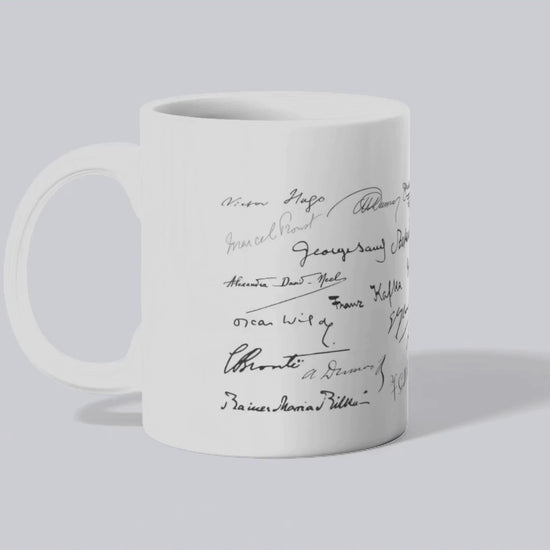 Mug méli-mélo de signatures d'écrivains (vidéo) - Place des Images
