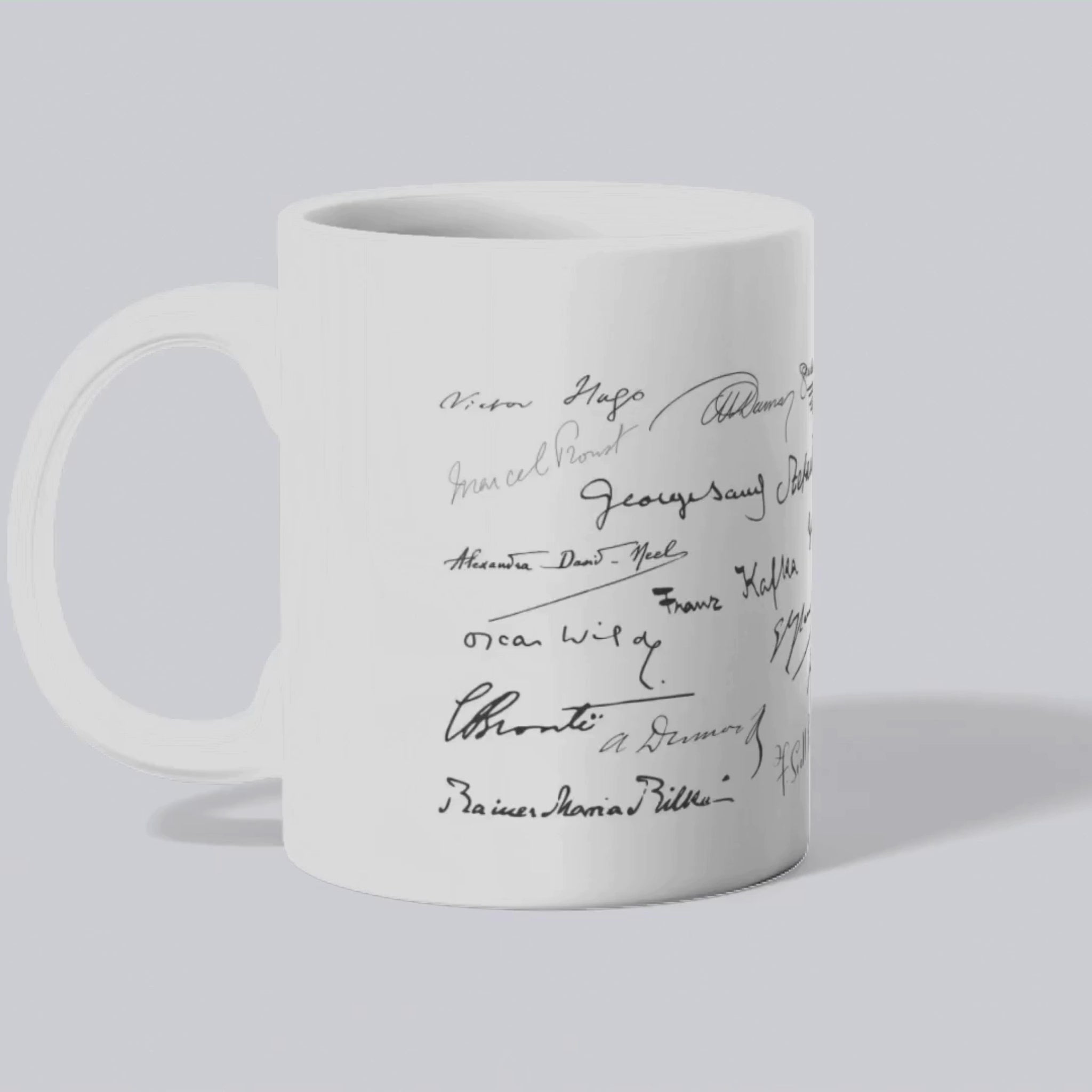 Mug méli-mélo de signatures d'écrivains (vidéo) - Place des Images