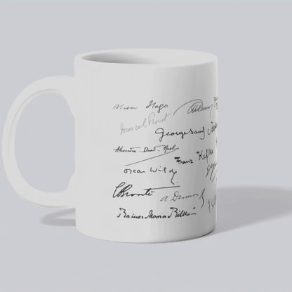 Tasse méli-mélo de signatures d'écrivains